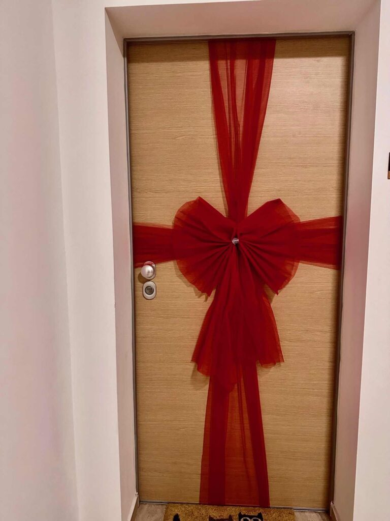 Christmas Door Bow